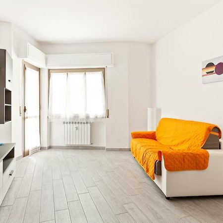 Renewed Balcony Flat With Green Garden Milan Luaran gambar