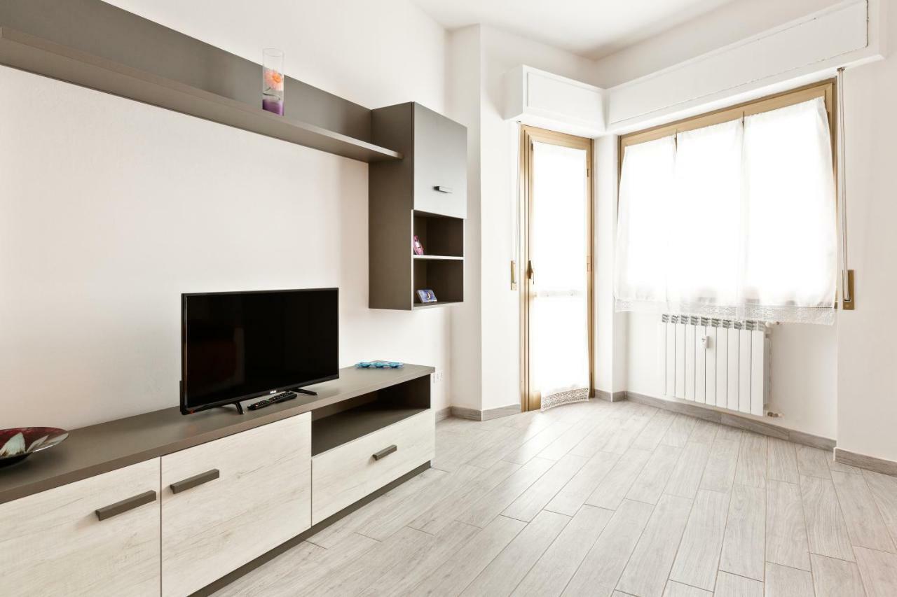 Renewed Balcony Flat With Green Garden Milan Luaran gambar