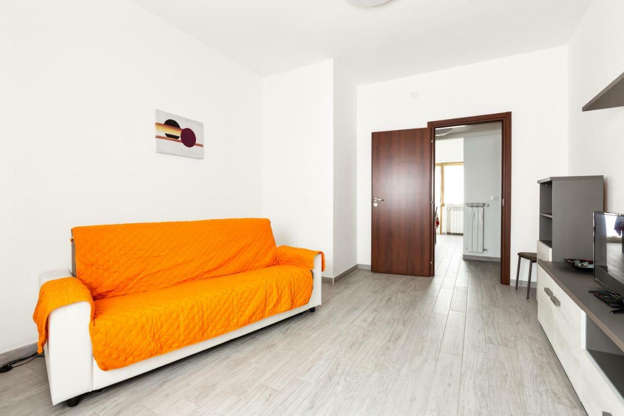 Renewed Balcony Flat With Green Garden Milan Luaran gambar